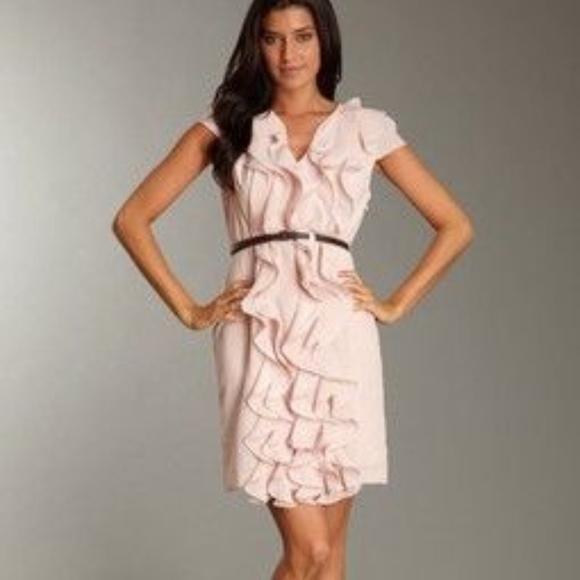 Romeo&Juliet Couture SZ M Cream Front Ruffle Dress - Picture 2 of 7